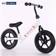 Xe thăng bằng cho bé BBT Global Q8 màu trắng