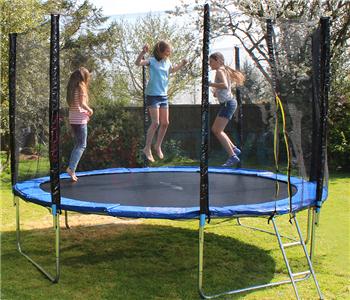 Trampoline có bảo vệ đường kính 244cm KT212-244