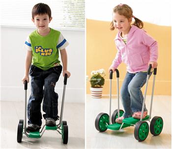 Đồ chơi vận động thi ai đạp đi nhanh hơn ZK6055