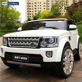 Ô tô điện trẻ em dáng Land Rover BBT-8989T màu trắng nhựa ghế da 12V9AH