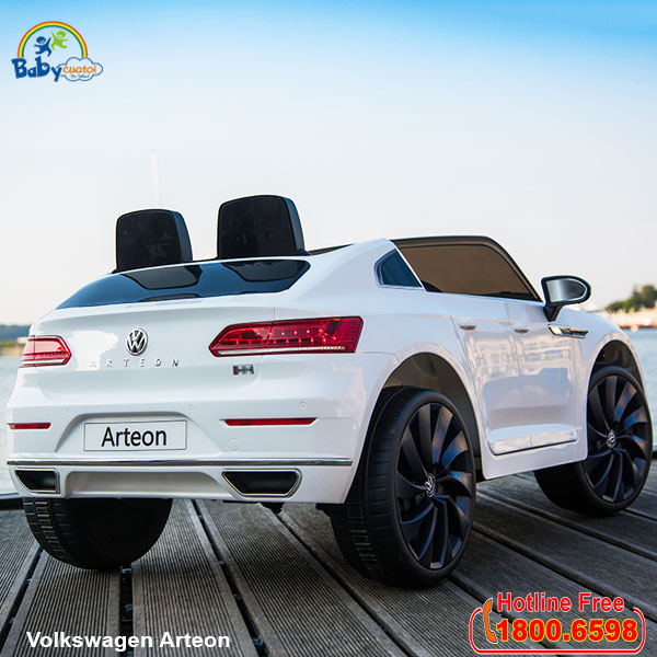 Volkswagen-Arteon-o-to-dien-tre-em-trang